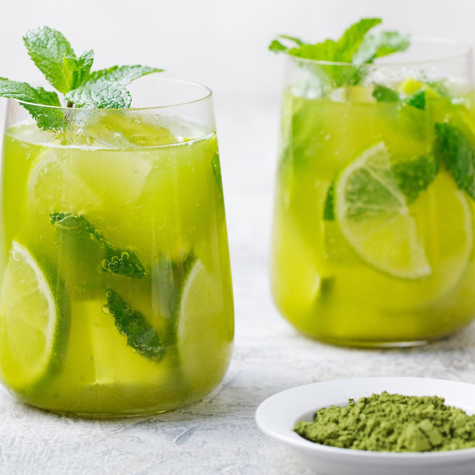 Matcha Tea Set (60g Tea, Whisk, Scoop)